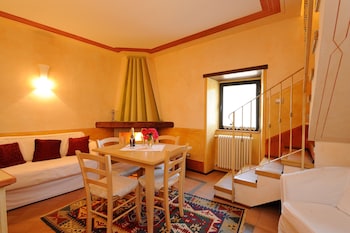 Antica Torre Del Nera,Perugia>>Foligno,4 star