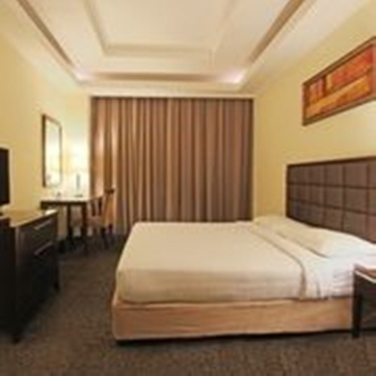 harmoni one convention hotel and service apartments