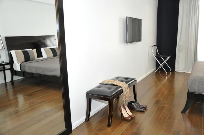 broadway hotel and suites