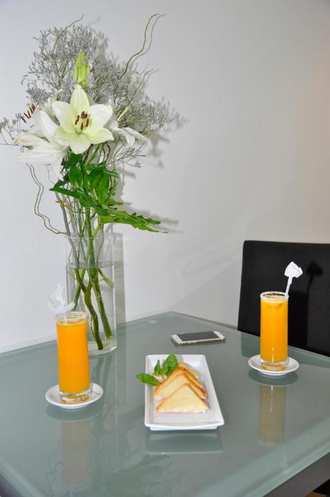 broadway hotel and suites