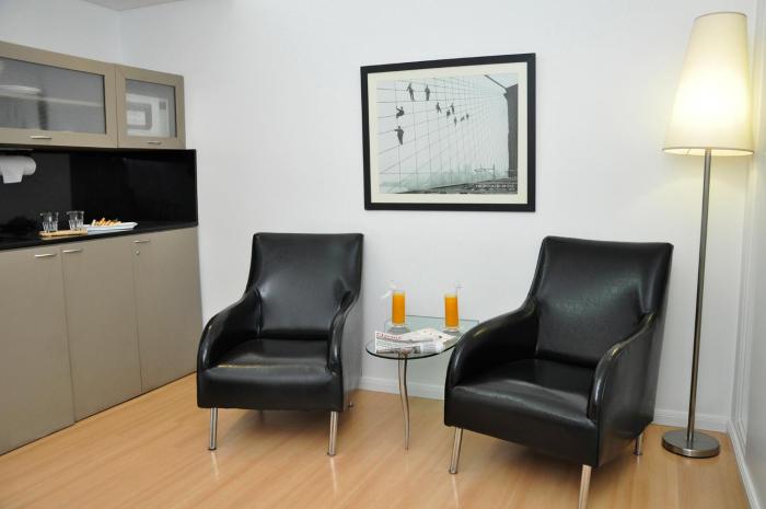 broadway hotel and suites