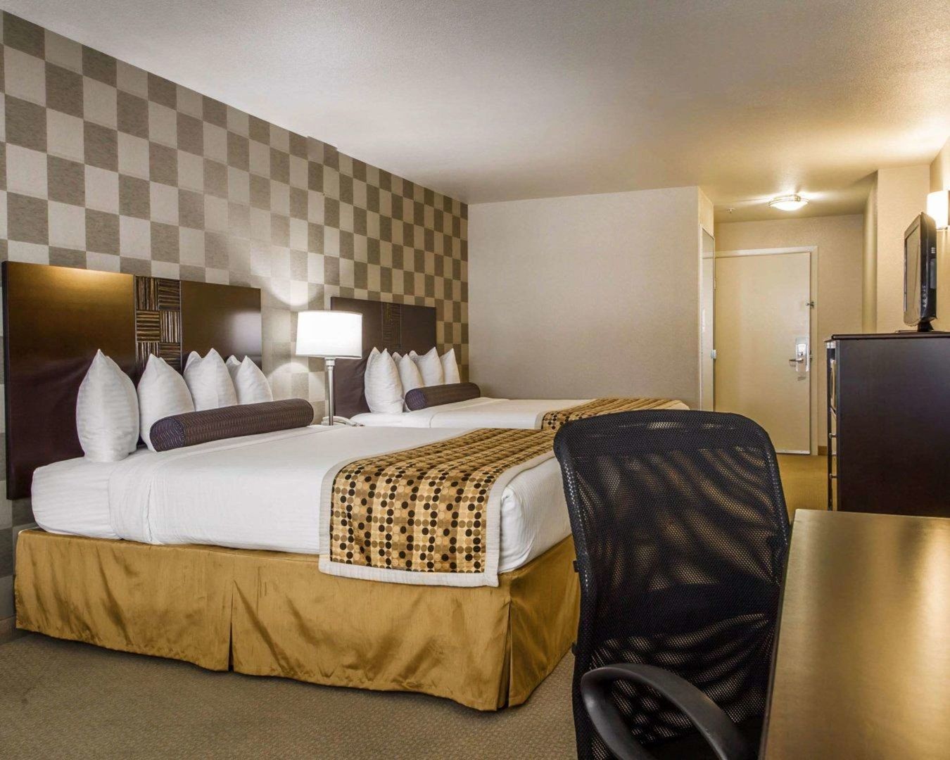 hotel med park ascend hotel collection