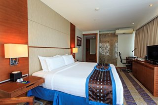 Lex Hotel Cebu,Cebu City>>Cebu,4 star