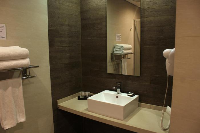 hotel plaza central canning