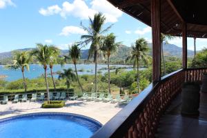 Flamingo Marina Resort,Near Flamingo Beach,3 star