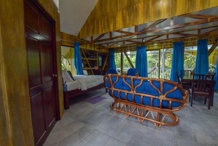 arenal waterfall lodge