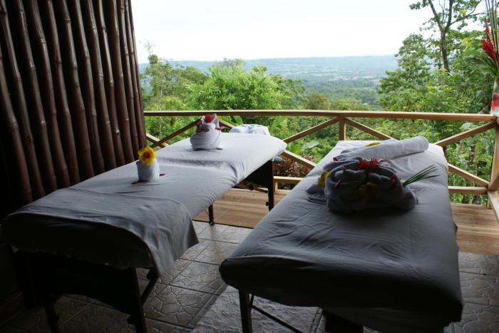 arenal waterfall lodge