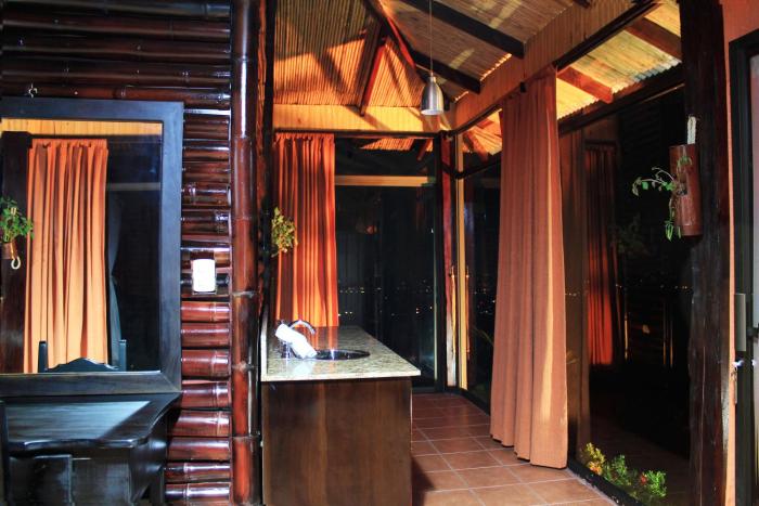 arenal waterfall lodge