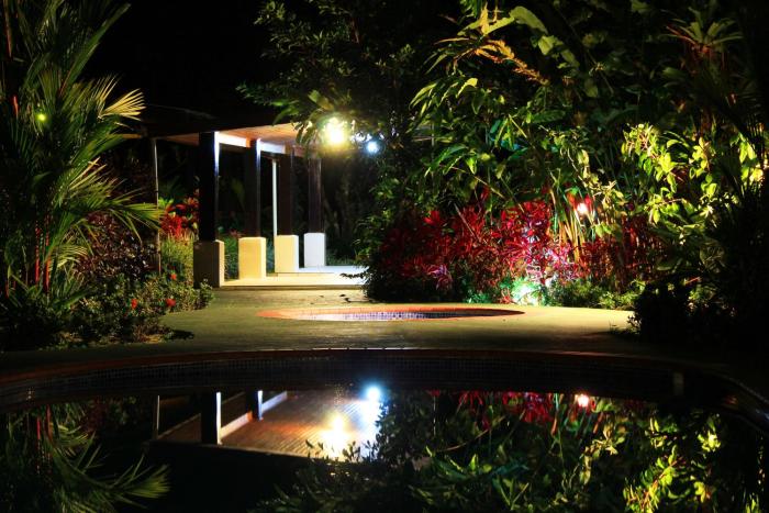 arenal waterfall lodge