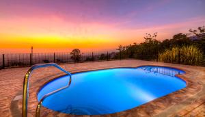 Arenal Waterfall Lodge,Arenal>>Alajuela,3 star