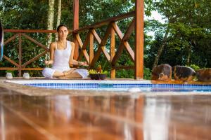 Arenal Waterfall Lodge,Arenal>>Alajuela,3 star