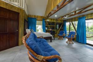 arenal waterfall lodge