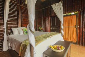 arenal waterfall lodge