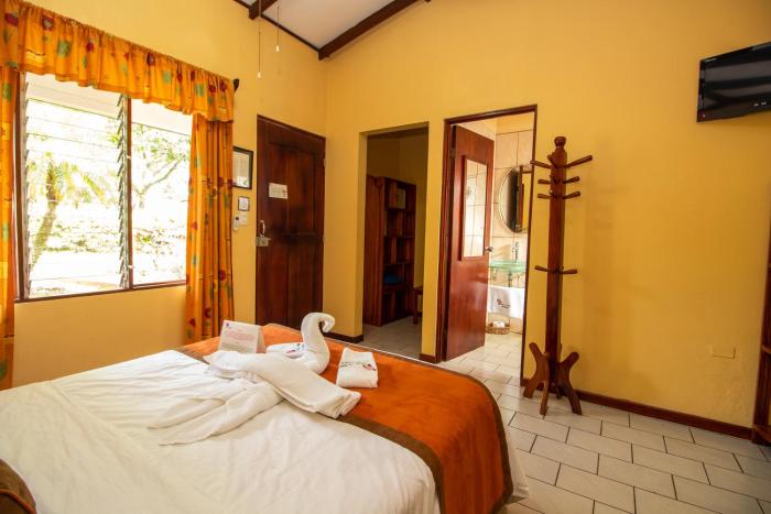 hotel la rosa de america