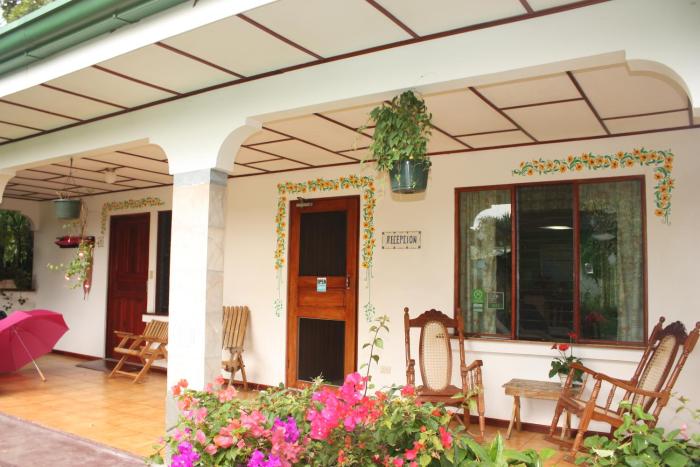 hotel la rosa de america