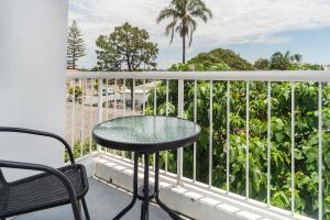 Sunshine Beach Resort,Miami>>Gold Coast,3 star