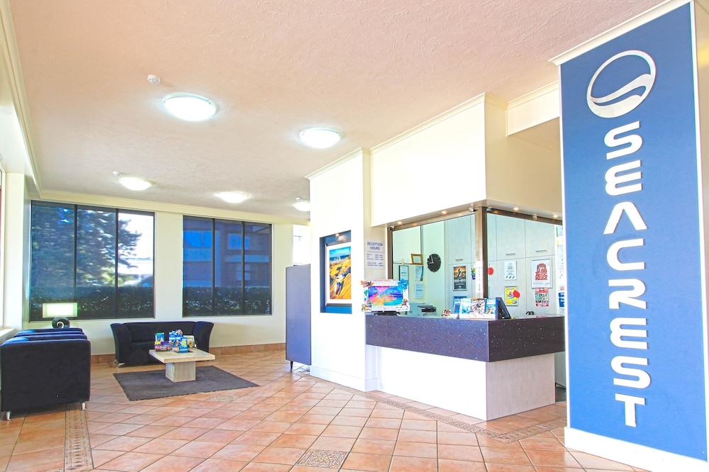 seacrest beachfront holiday apartments