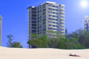 seacrest beachfront holiday apartments