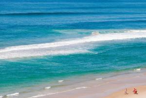 seacrest beachfront holiday apartments