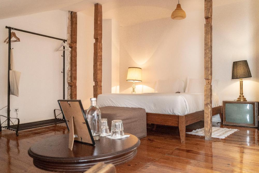 the independente hostel and suites