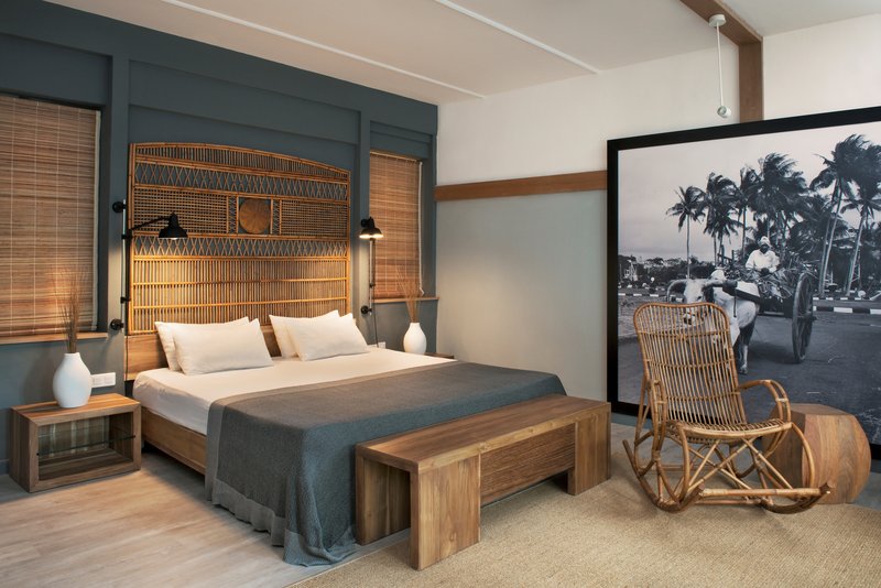 the ravenala attitude