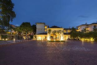 Hotel-Img