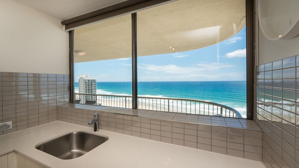 norfolk luxury beachfront apartments