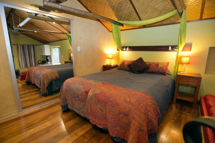 witches falls cottages