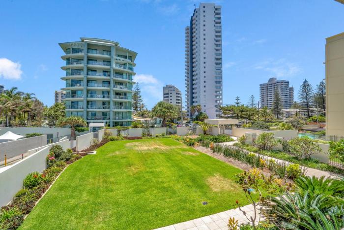 dorchester on the beach