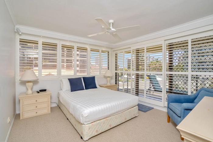 dorchester on the beach