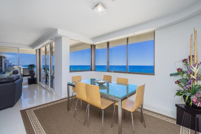 dorchester on the beach