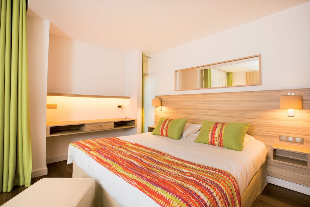 hotel vacances bleues delcloy