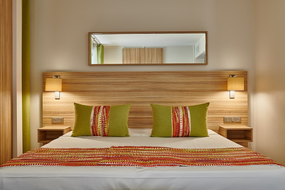 hotel vacances bleues delcloy