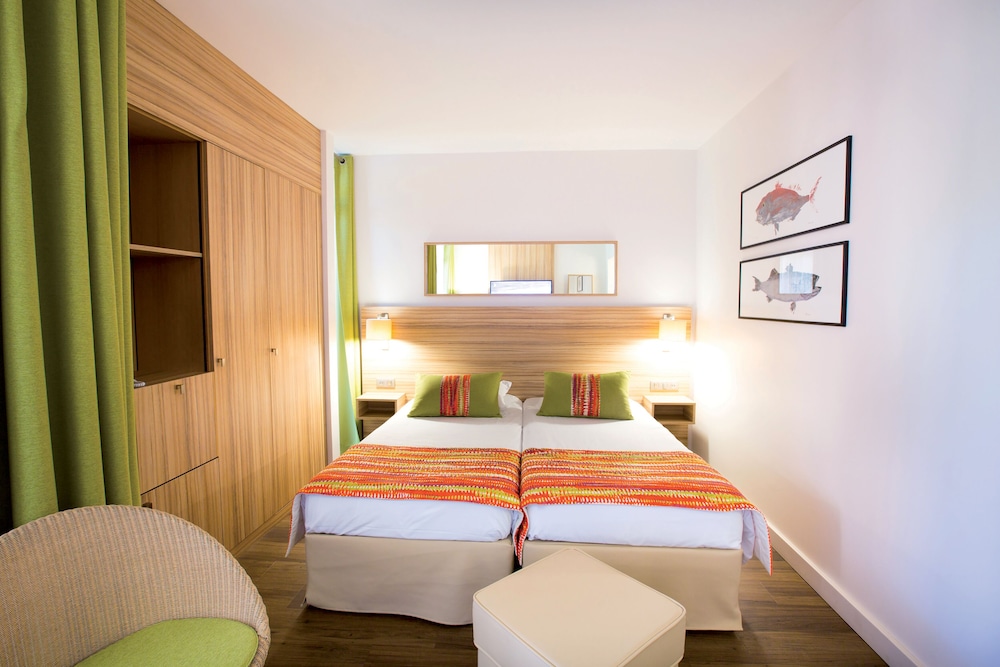 hotel vacances bleues delcloy