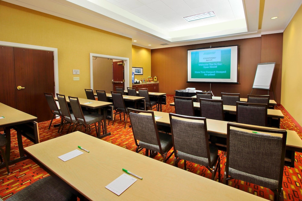 courtyard by marriott oakland downtown