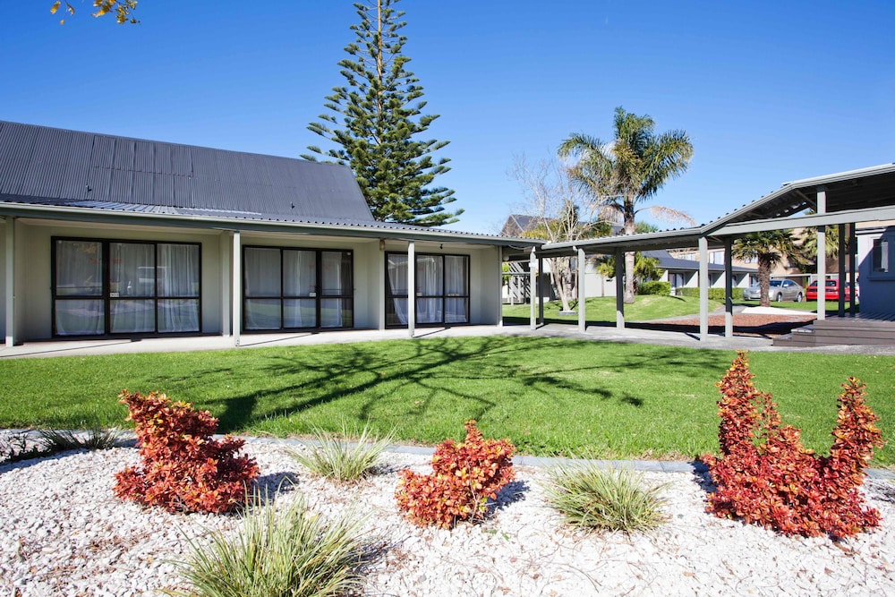 auckland airport kiwi motel