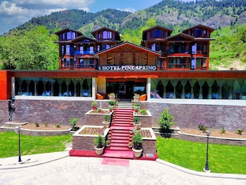 pine spring resort pahalgam duplicate