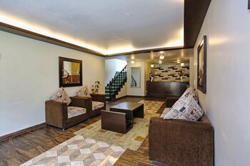 pine spring resort pahalgam duplicate