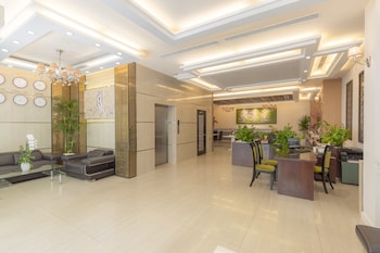 dyn opera hotel