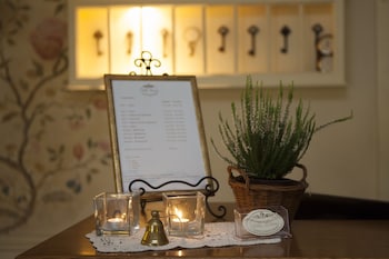 Villa Estera - Hotel & Restauracja,Michalowice>>Michalowice-Osiedle,4 star