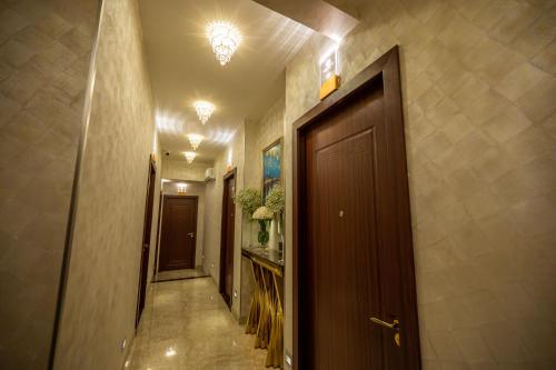 acj residence beside cititel hotel