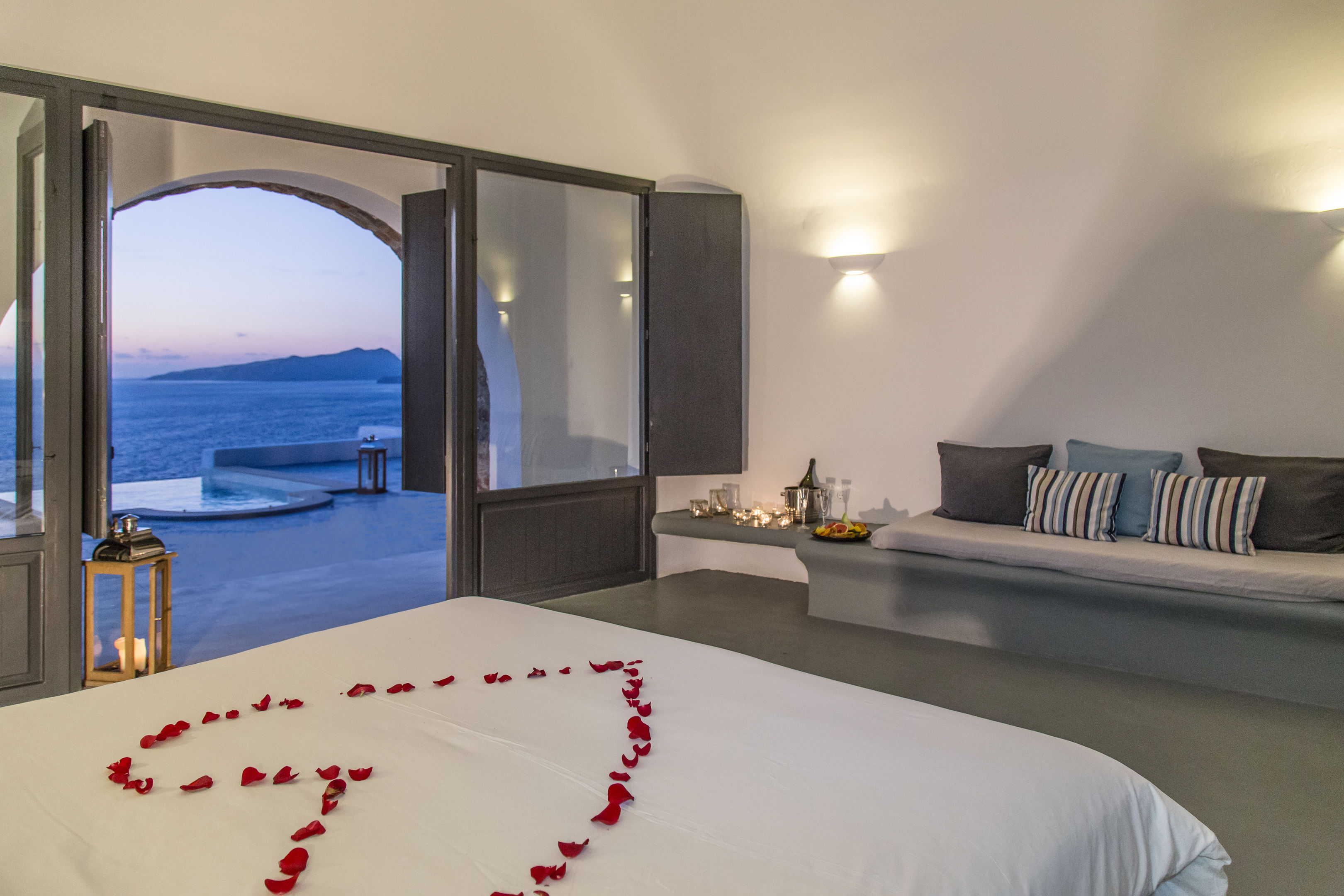 grand ambassador santorini hotel