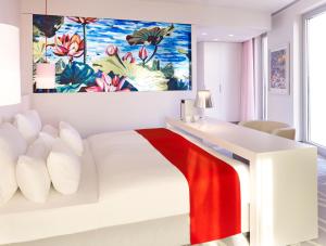 Art'otel Cologne Powered By Radisson Hotels,Duisburg>>Cologne,4 star