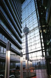 courtyard duesseldorf hafen