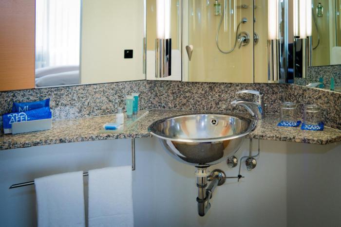 four ratingen dusseldorf airport