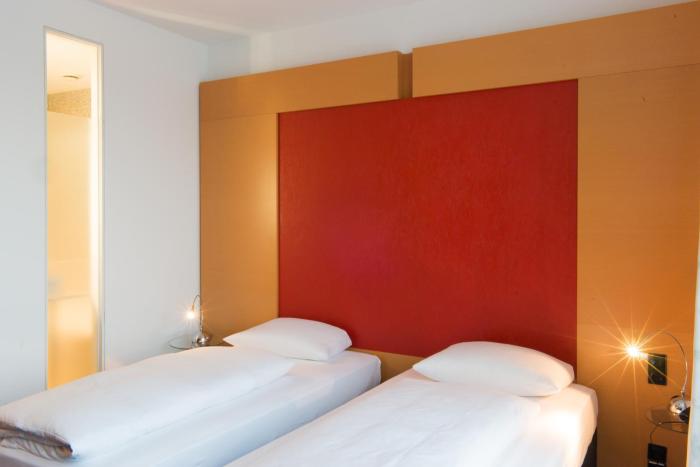 four ratingen dusseldorf airport