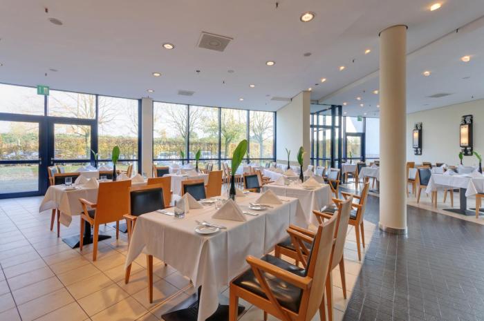 four ratingen dusseldorf airport