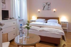 Buchholz Downtown Hotel,Cologne>>Altstadt-Nord,3 star