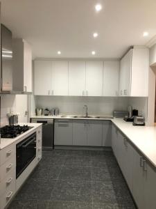 romney park luxury apartments