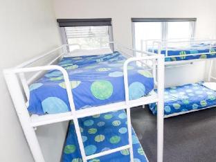 base backpackers brisbane uptown hostel